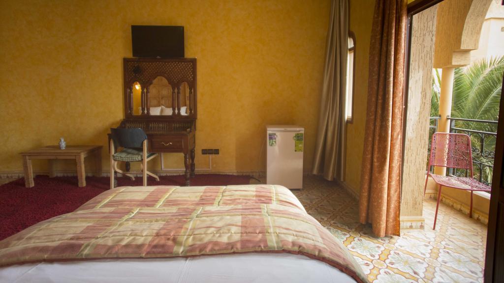 מידלת Hotel Kasbah Asmaa מראה חיצוני תמונה